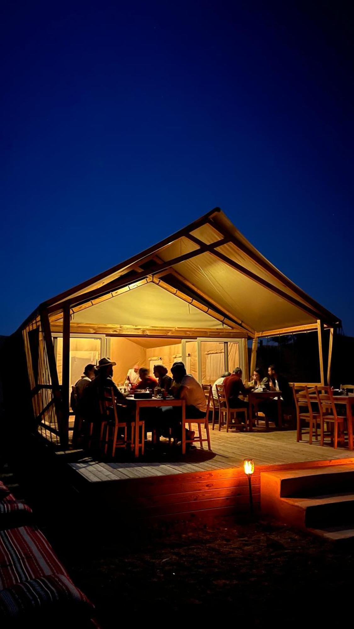 Adventurer Camp Hotel Al Wasil ภายนอก รูปภาพ